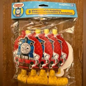 Thomas & Friends Party Blowouts - Red and Yellow